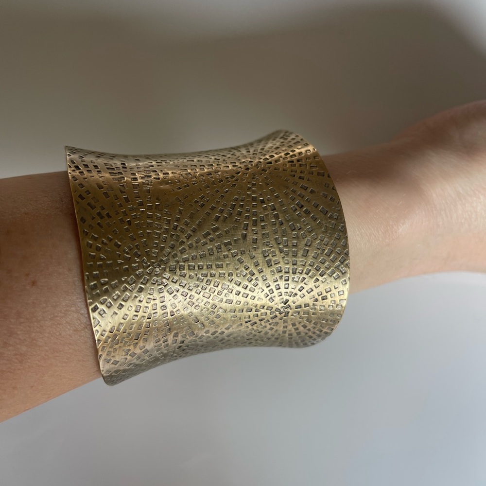 Satya Jewelry Gold Vermeil Starburst Textured Cuff Bracelet